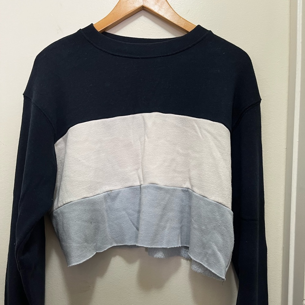 Brandy Melville Sweater